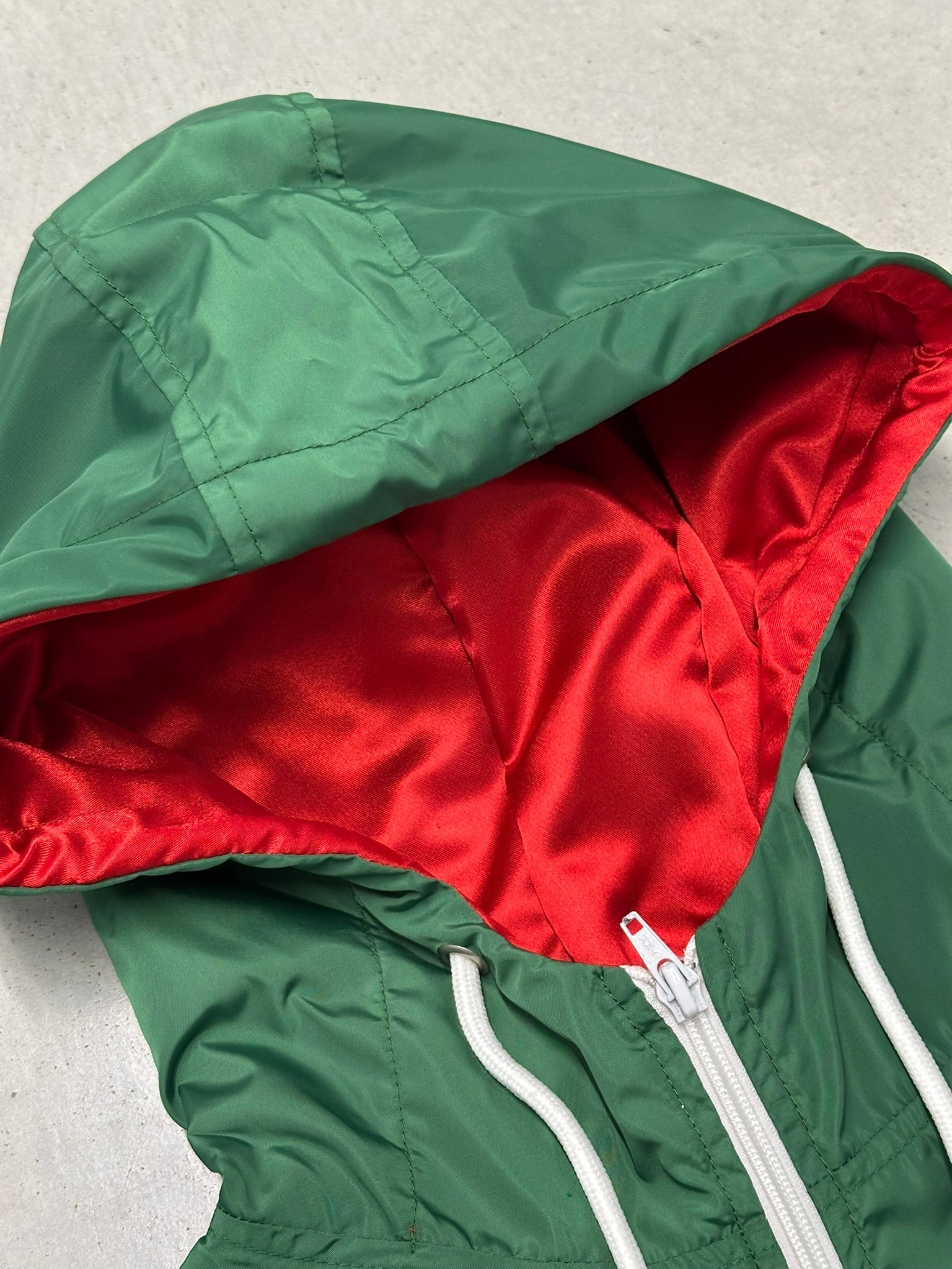 Iota OG Tri - Color Windbreaker - Size M - DVN