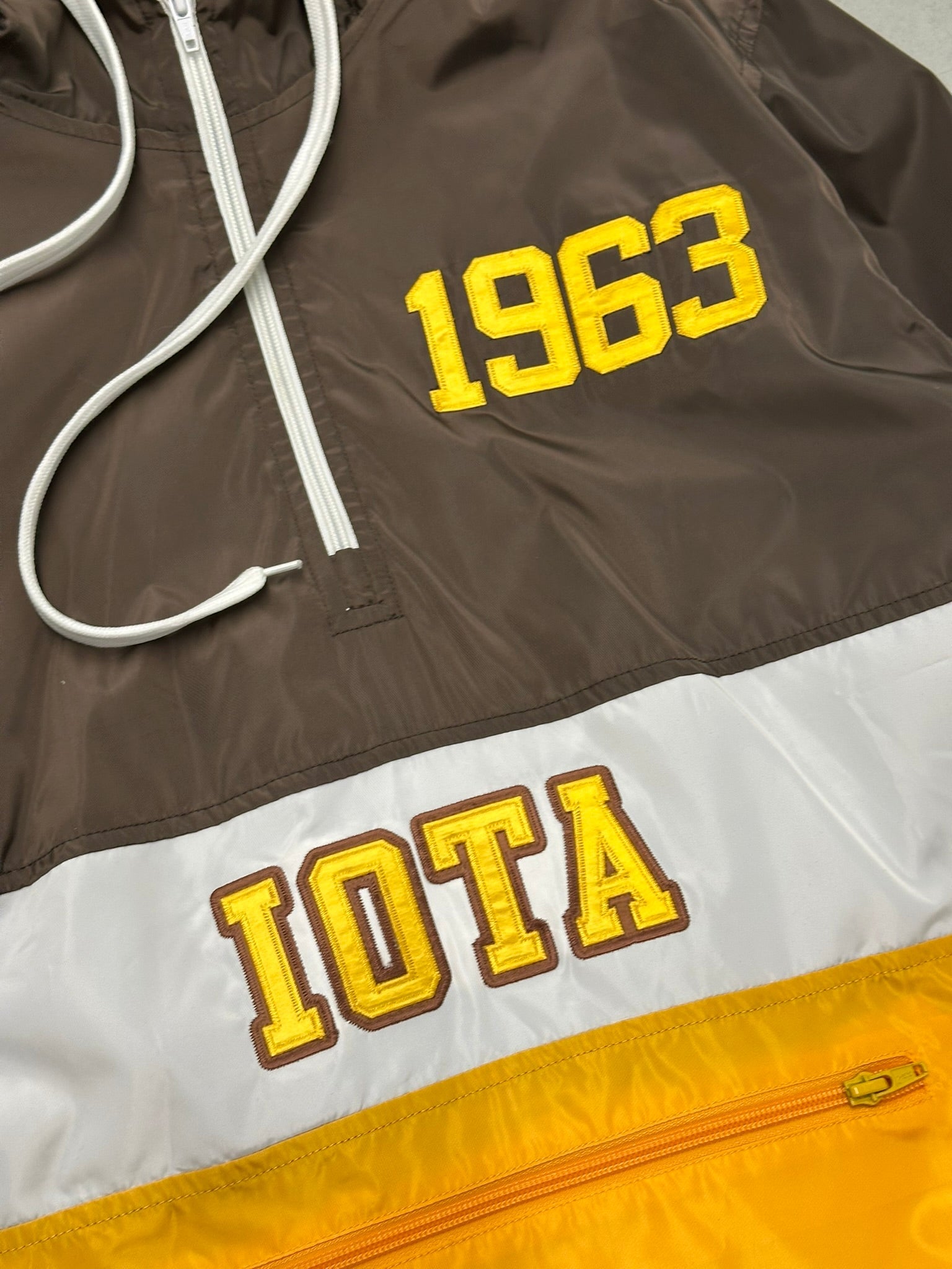 Iota OG Tri - Color Windbreaker - Size M - DVN
