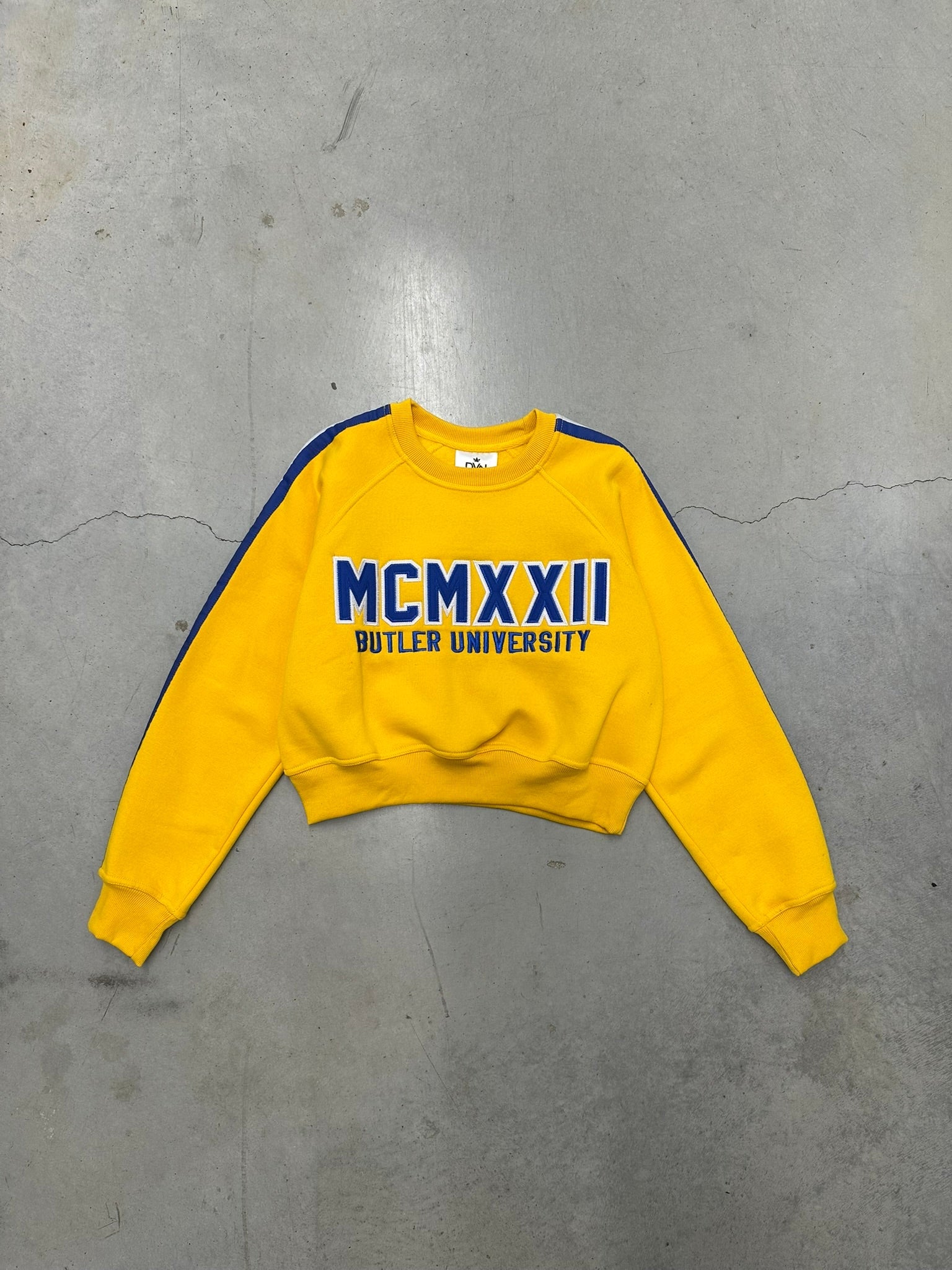 SGRho "MCMXXII" OG MCM Sweatshirt - Cropped - Size M - DVN
