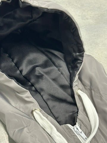 Alpha OG Tri - Color Windbreaker (Grey Top) - Size XL - DVN